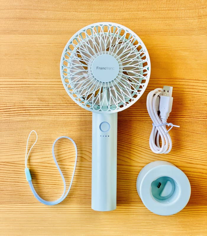 Amazon2024年モデルFrancfranc フランフラン フレ ハンディファン シャイニー オレンジFrancfranc携帯扇風機 通販