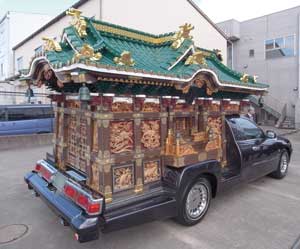 宮型霊柩車：寝台車・霊柩車・マイクロバスのご用命は東礼自動車 公式