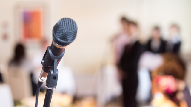 穂志もえか、涙の受賞スピーチで会場が感動の渦に、ＬＡ山火事の悲劇に心を寄せる - 『SHOGUN将軍』クリティクス・チョイス・アワード最多４冠の快挙 動画あり- tvgroove