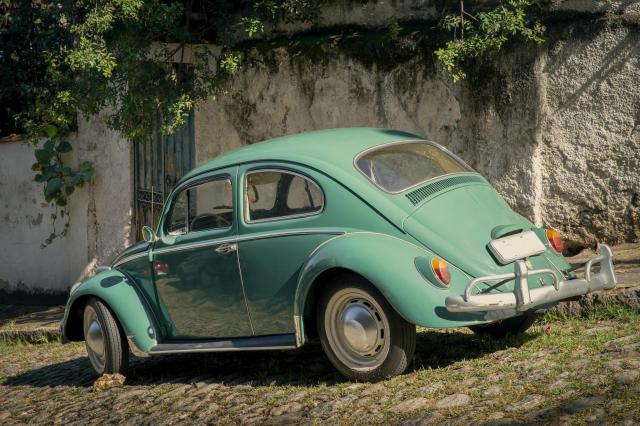 2025年最新 レトロかわいい車で毎日をもっと楽しく！おすすめ車種から購入の注意点まで徹底解説