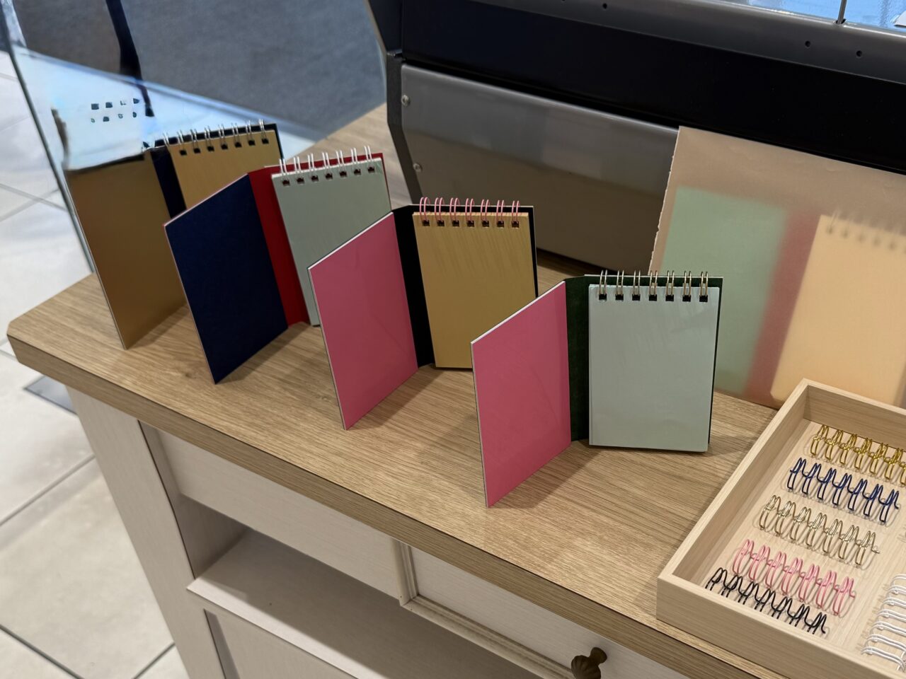 そんなに沢山は持ってないですが、これが僕のrOtringコレクションです。 Tikkyと4in1入れ忘れましたロットリングrOtringドイツシャーペンペンシル文房具mechanicalpencilpencilpenstationery