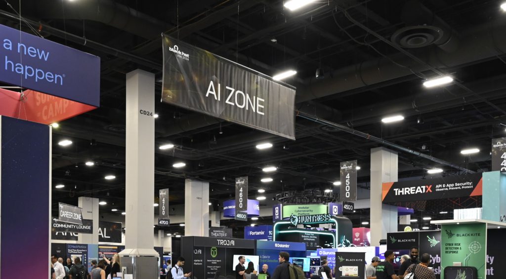 ブラックハットハッカー、ホワイトハットハッカー、グレーハットハッカーとは