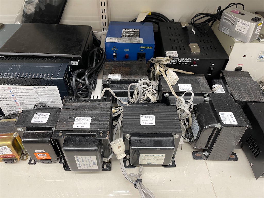 2025年 タイの電圧・コンセント対応ガイド旅行者は変換プラグが必要