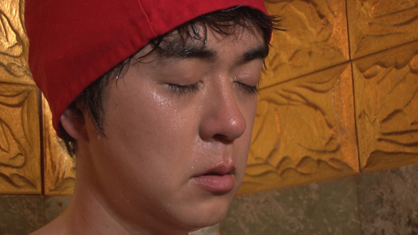 📍 アダムアンドイブ * 六本木にある芸能人御用達サウナ🧖‍♀️ ここは外観怪しそうな感じだけど施設内で本格韓国 サウナ飯が食べられるのも有名🌟だからサウナ→サ飯→サウナができるのが最高だし ほんと居心地が良すぎる🥰 強気な値段設定だけど今まで食べた純豆腐の中