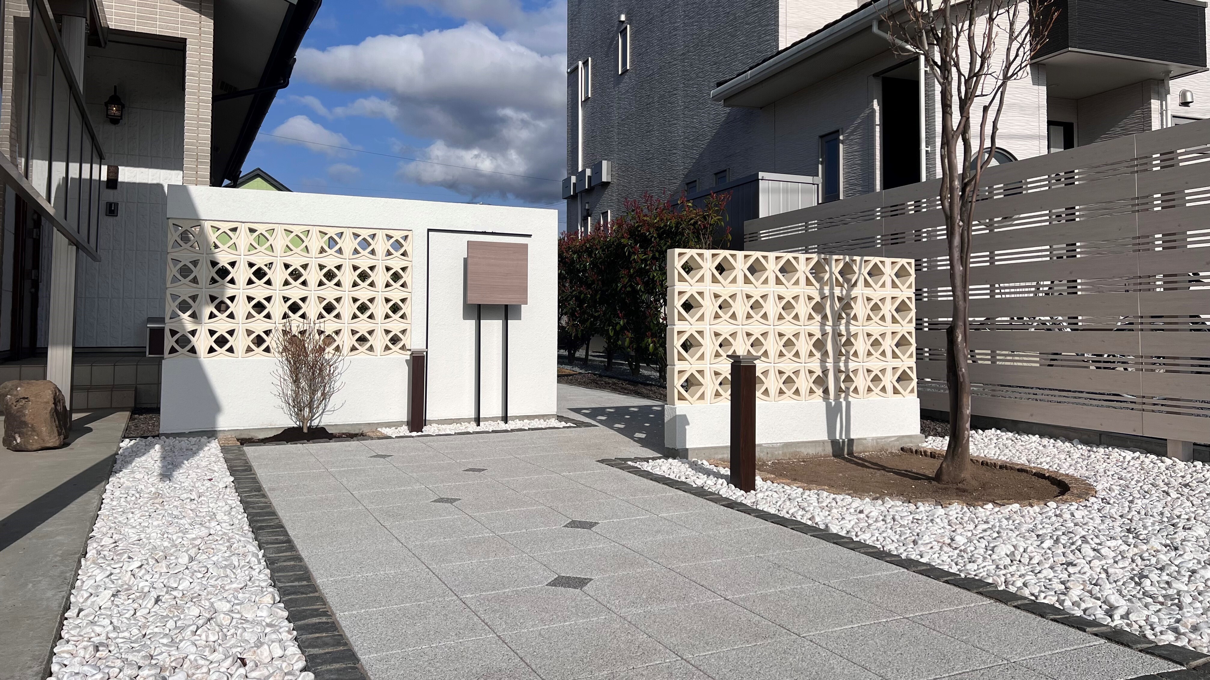 佐久市で評判のおすすめ外構業者ランキングTop12 口コミ評価の高い業者〜安い業者まで紹介- 家づくり体験談の森