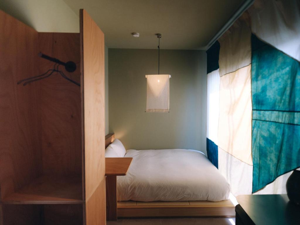 岡山城」の3541点のロイヤリティフリー画像、写真素材、絵Shutterstock