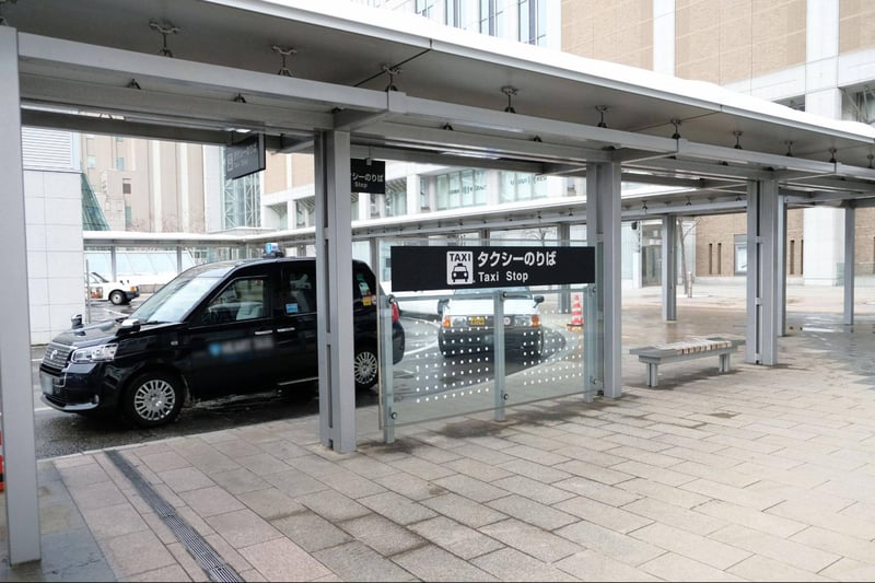 トヨタ『ジャパンタクシー JPN TAXI 』は、おもてなし装備が満載 360°写真&動画付き試乗記Car＆Life Niigata