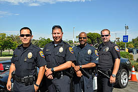 女性警察官と警察学校 訓練やメイク、髪形、生理、お風呂の裏話