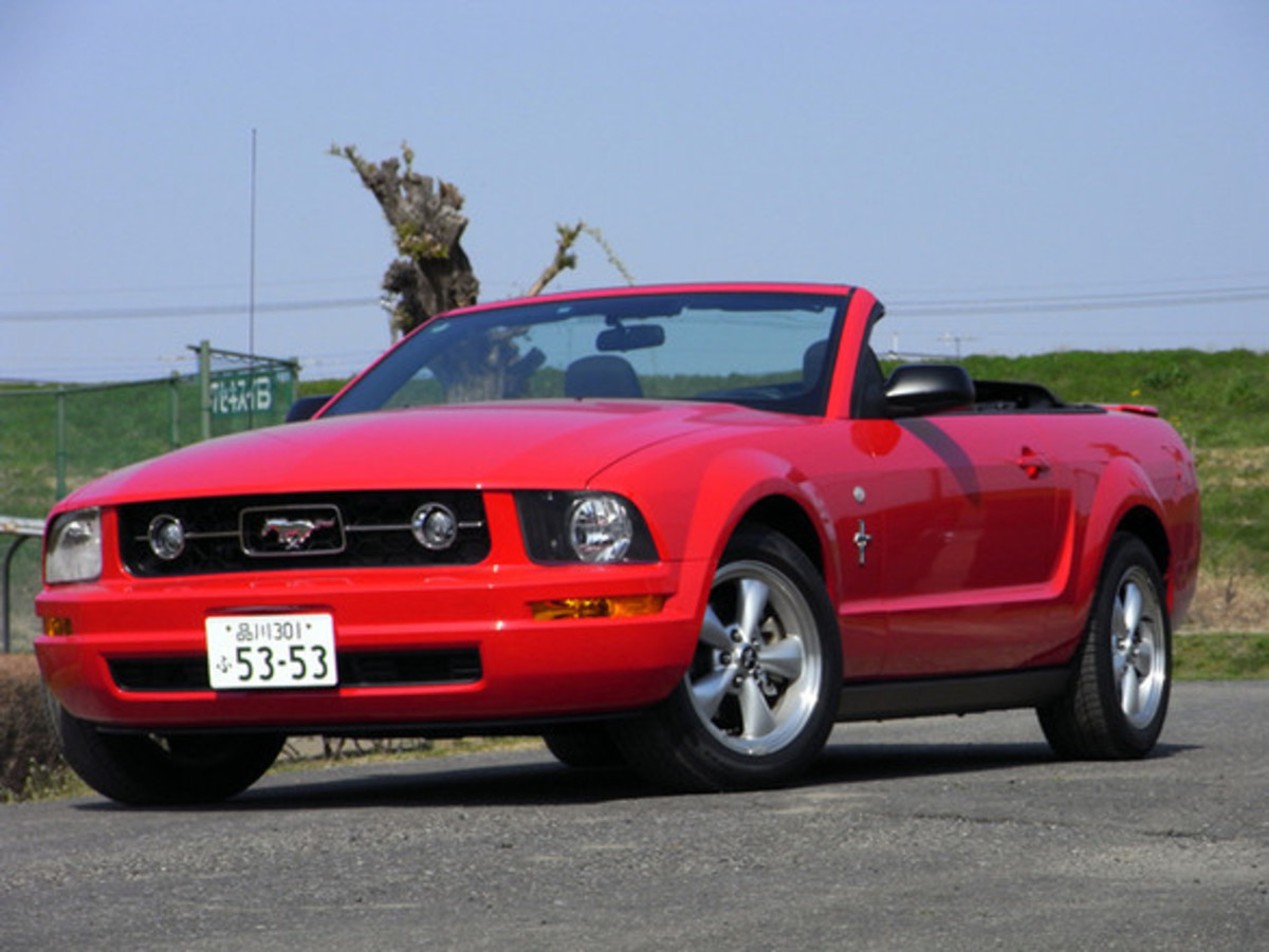 フェラーリとポルシェの「馬」は同じ馬！ ロータスの蓮は仏教から？ 面白すぎるメーカーエンブレムの由来2021年9月8日- エキサイトニュース