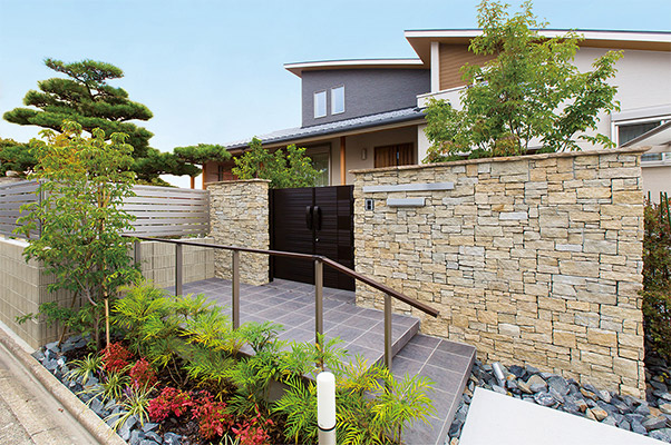 エクステリアと造園の設計。外構工事図面を安く早く作成代行。全国対応格安。セミオープンの外構設計例。CADでエクステリア設計例