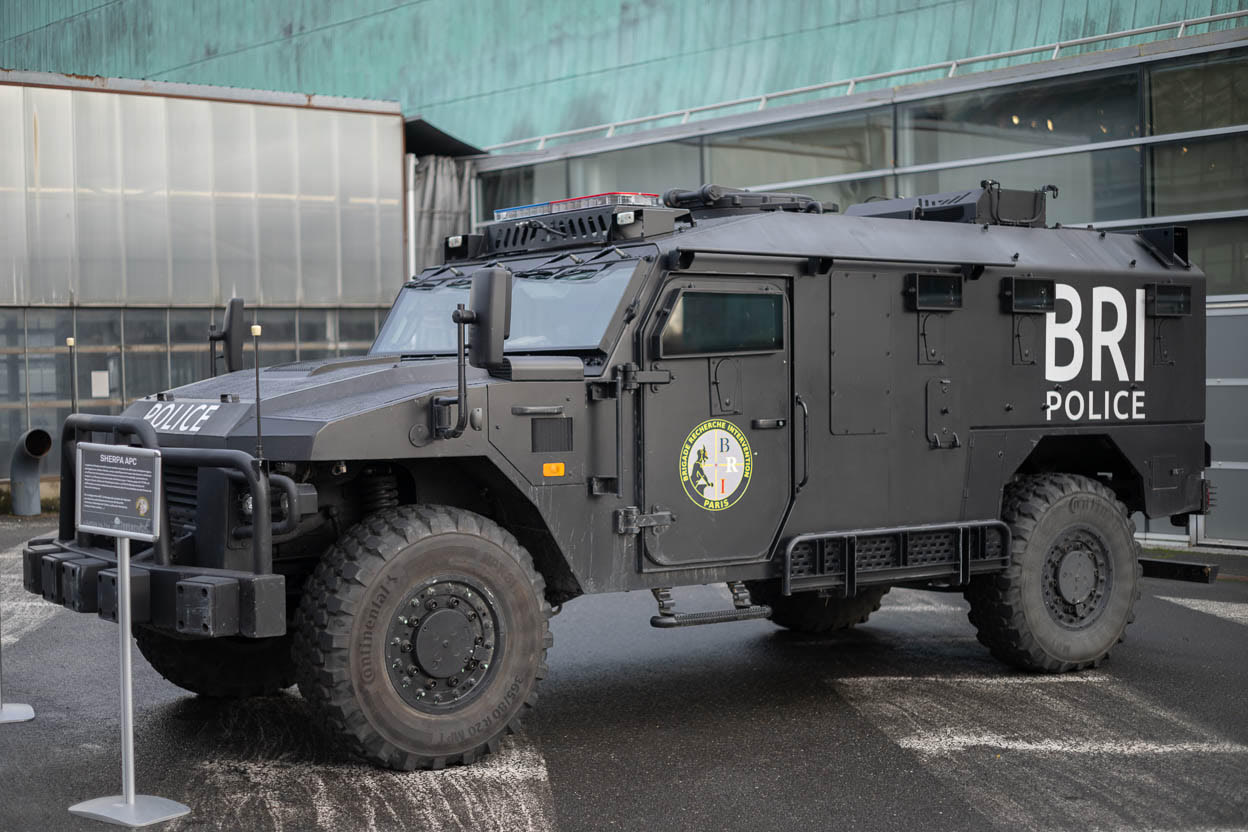 オプションで装甲仕様も！ 1300万円のテスラパトカーが警察官にとって最良の選択である理由は？EVcafe - EV専門 webメディア