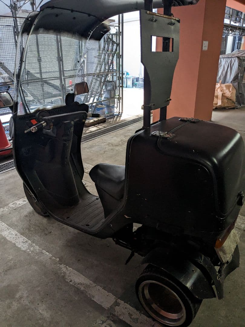 楽天市場 ブルー 青 バイク ナンバー ステー 角度 調整 可変式 汎用 原付 中型 大型 スクーター 180°アルミ プレート ステイ :ザ・アペックス 楽天市場店