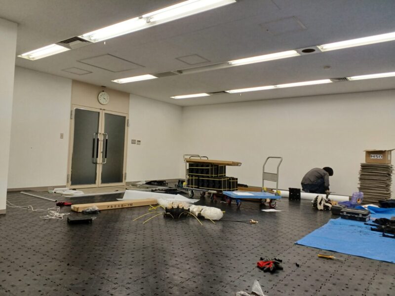 オフィス内の配線をまとめました！鹿児島オフィスづくり.com