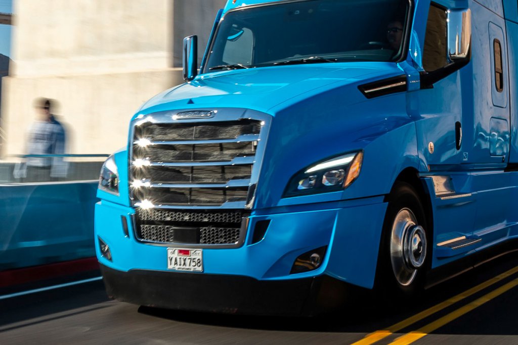 東京モーターショー2017 ドデカイの大集合 2 三菱ふそう&UD+海外メーカーKURU KURA くるくら