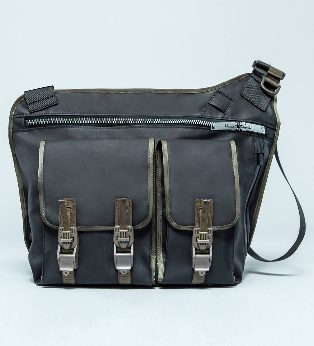 ACRONYM 3A−1メッセンジャーバッグ 3A-1-MIXACRONYM®