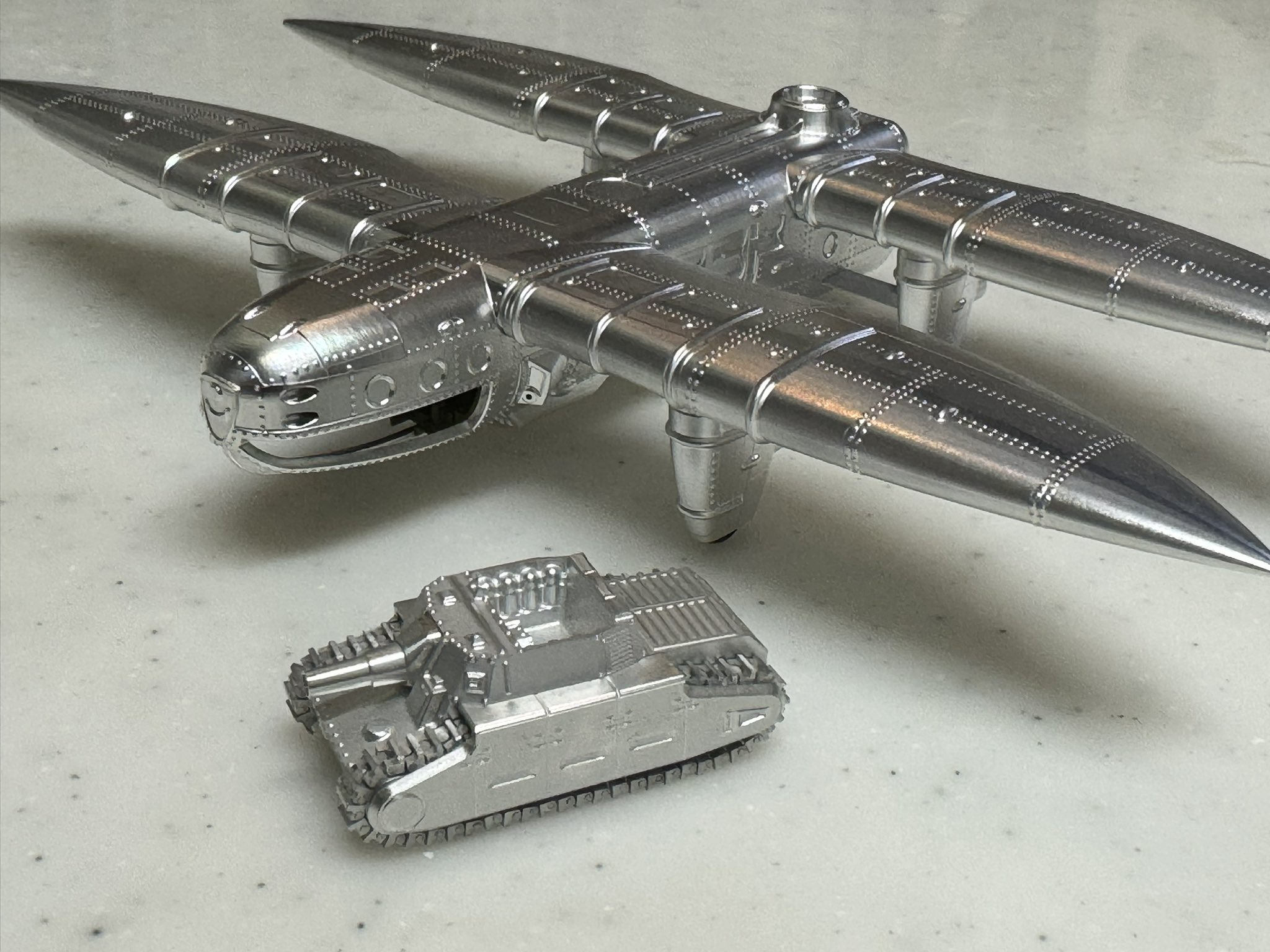 トルメキア王国 装甲コルベット – 宮崎メカ模型クラブ