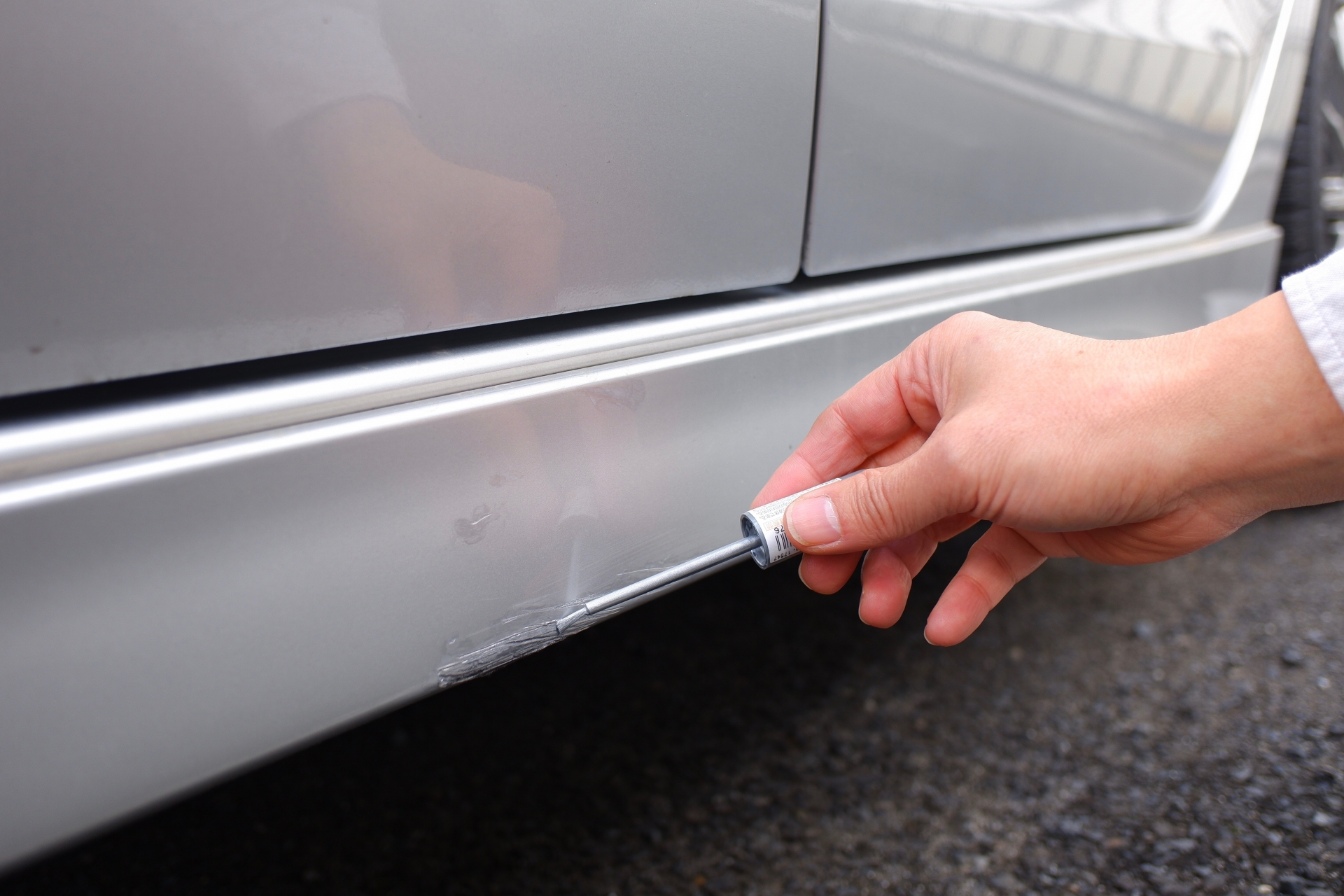 神戸市中央区 車のクリア剥がれ修理はするべき？鈑金塗装