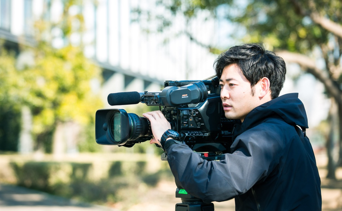 テレビ業界の年収事情と今後の動向 │ テレビ業界コラム：読売理工医療福祉専門学校 放送映像学科