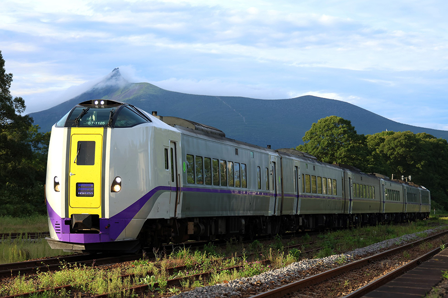 かつての敵に囲まれて〜ソビエト連邦海軍潜水艦 B-39 - ネイビーブルーに恋をして