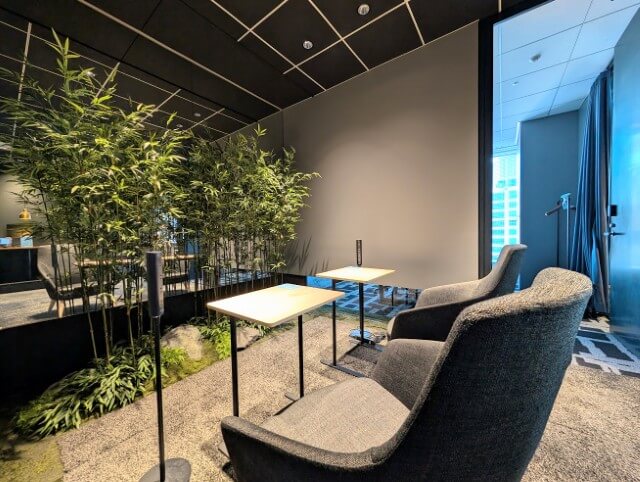 ワークスタイリング 東京ミッドタウン日比谷 - 建具や造作家具に合わせた防火ドアや引戸、防音ドアをお届け