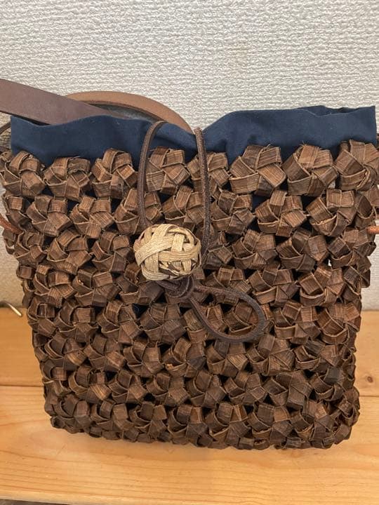 はじめてのDIYで簡単に作れる！ＵＬ ウルトラライト サコッシュを自作してみよう自作・DIYBE-PAL キャンプ、アウトドア、自然派生活の情報源ビーパル