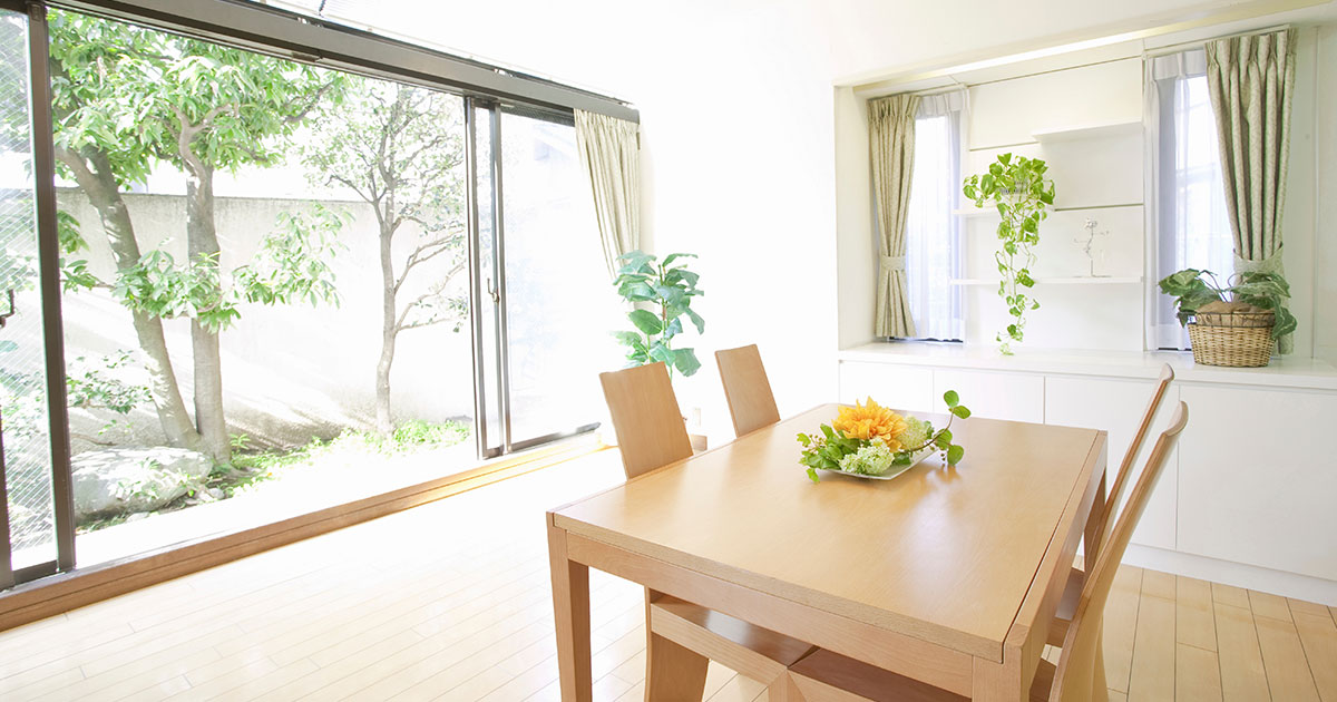 押し入れの掃除方法をプロが解説！コストコタオル でカビ撃退ビフォーアフター 2023 11 11 19:00 サイゾーウーマン