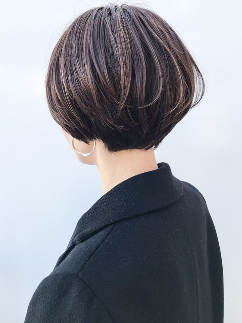 オフィスヘアにもOKな「シークレットハイライト」hair salon PIECE -official site- ヘアサロン ピース