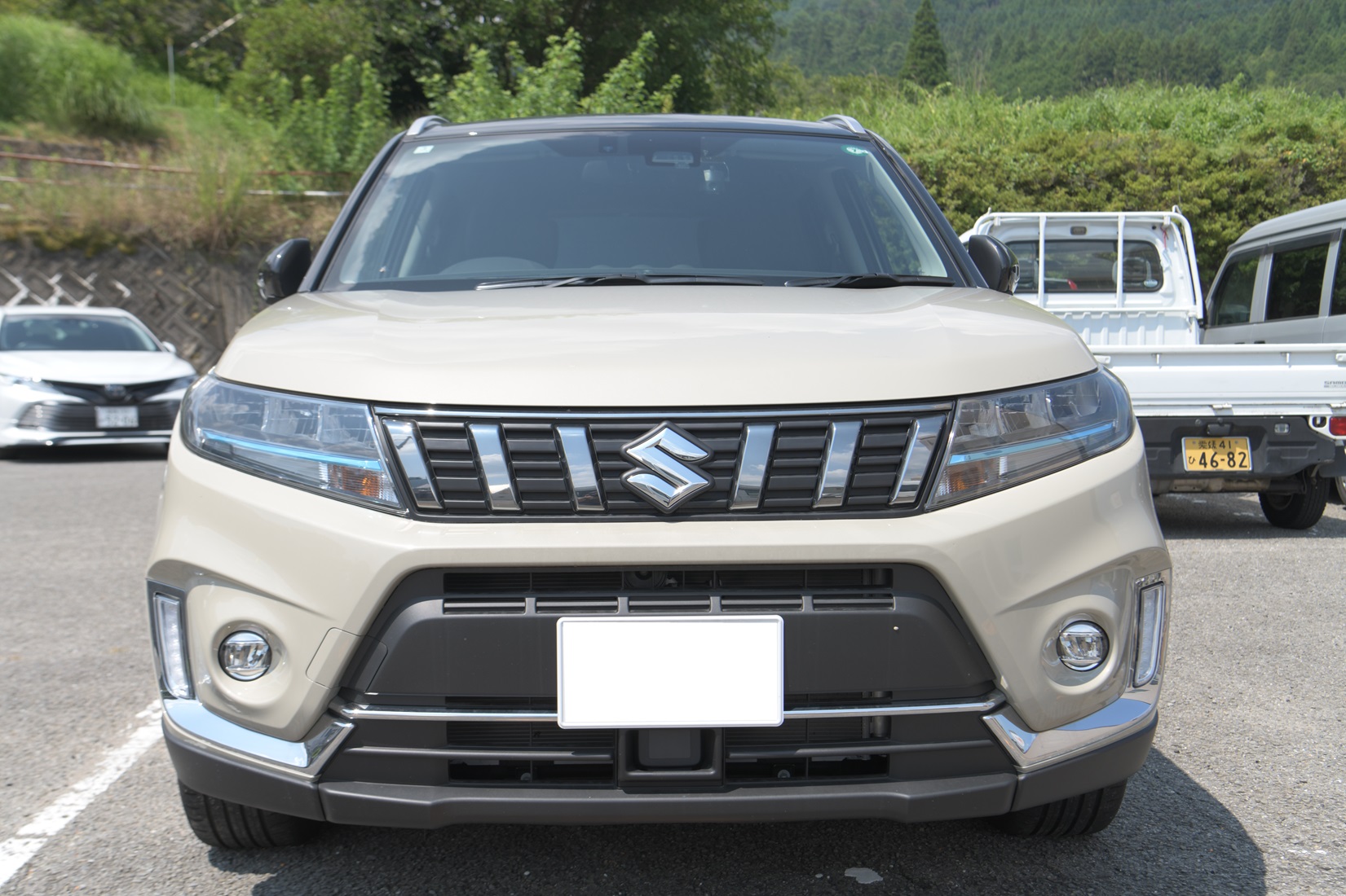 警察マニアだけが知る、 細かすぎる覆面パトカーの見分け方 - 自動車情報誌「ベストカー」