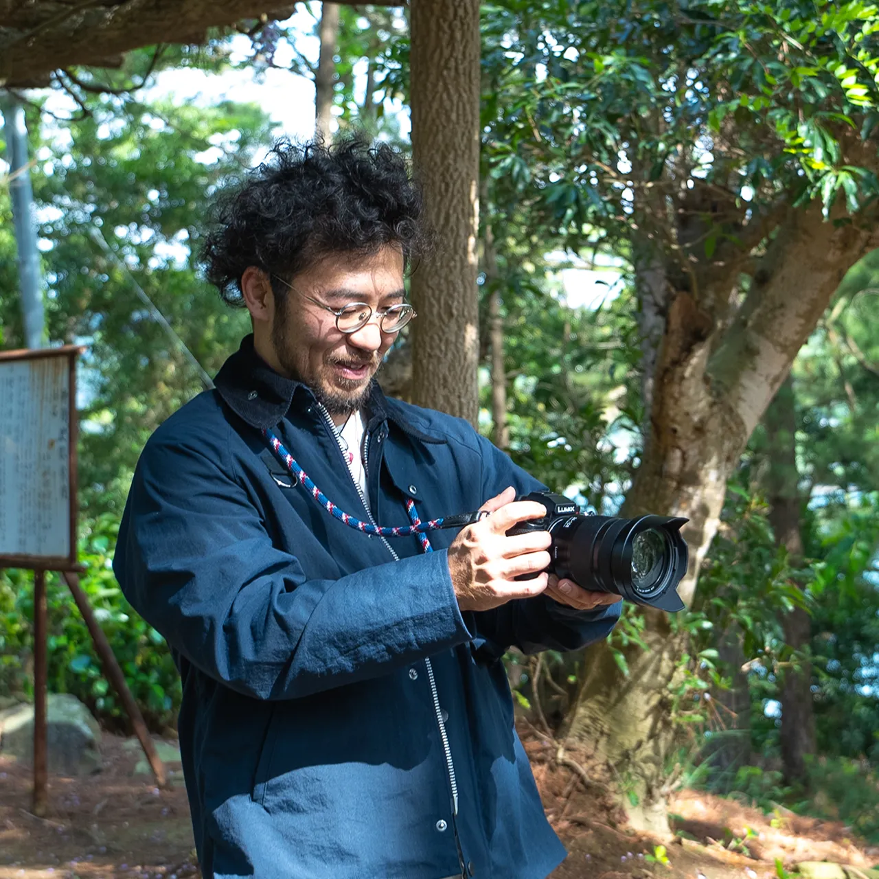 出張カメラマンの派遣・依頼はカメラマンMART