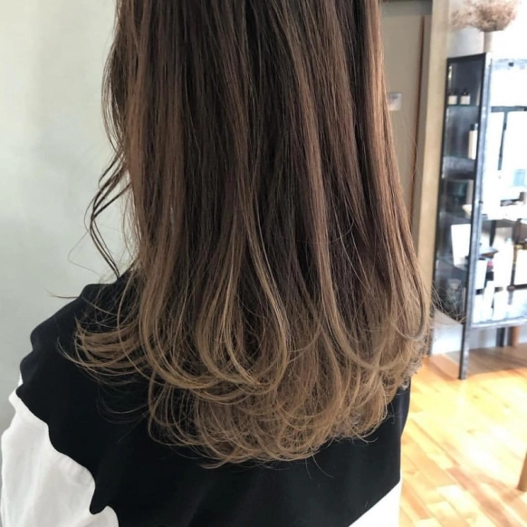 ハイライトカラーとは？失敗しないオーダー方法と参考スタイル集ホットペッパービューティーマガジン