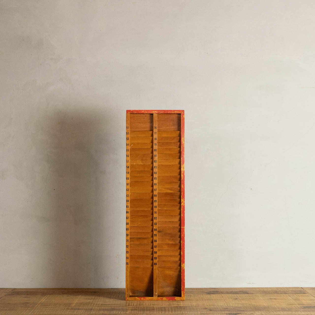 タイムカードラック 24枚 収納可能 壁掛け タイムカード入れ ホルダー 24人用 店舗用品やカー用品が揃う通販サイトVIVAエンタープライズ