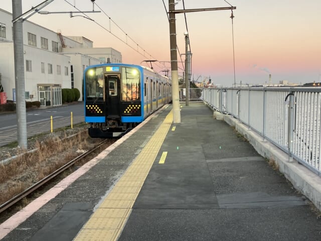 鶴見線 海芝浦駅 終電逃したらどうなるの ？ 鶴見2– AJR-NEWS.com