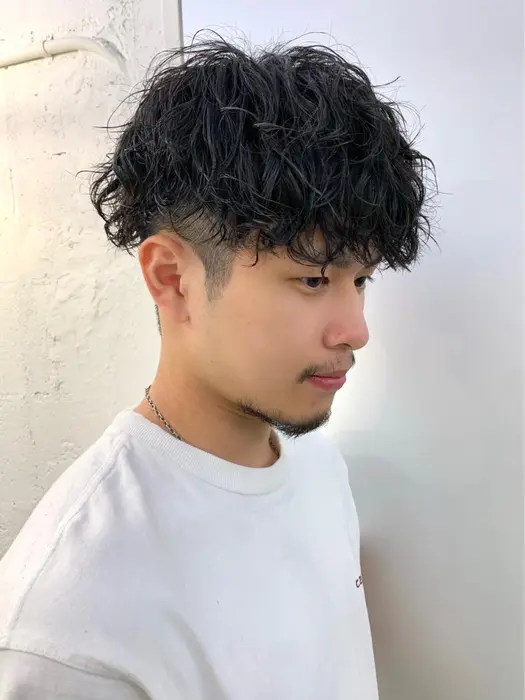 2024版 20代社会人におすすめしたいメンズ髪型特集青山・表参道の ショートヘア・ショートボブが得意な小さな隠れ家美容室NATSUYA 美容院