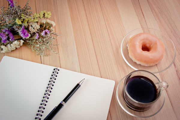 残業中に嬉しい差し入れはどれ？！疲れた心にグッとくる5選 - ippin イッピン