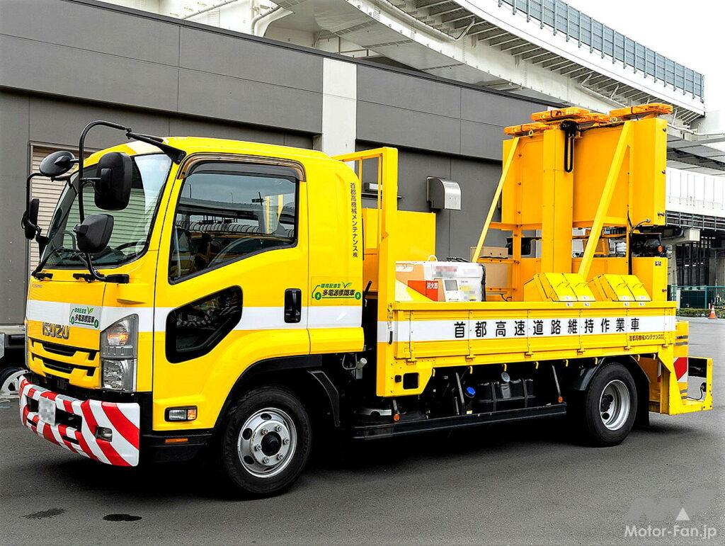 Yahoo!オークション - トミカ 赤箱 道路工事標識車日産ディーゼルコ