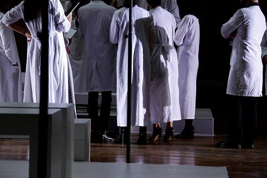 今さら聞けない歴史と最新を深掘り！ 改めて「メゾン マルジェラ」学 - ファッショントピックスSPUR