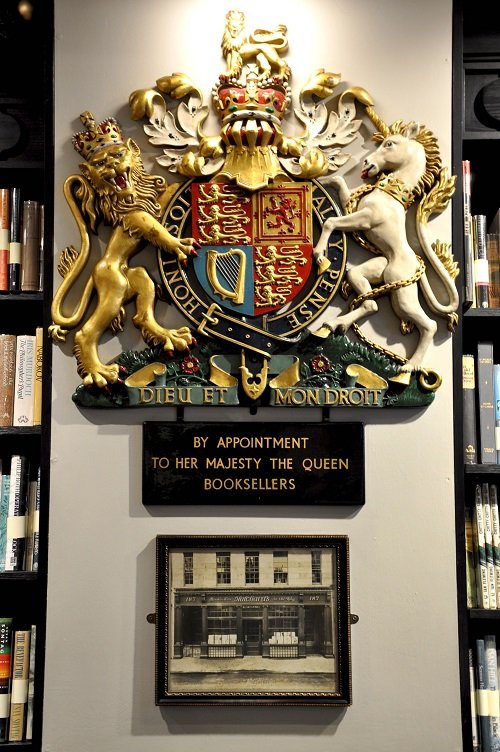 英国王室御用達の筆記具「パーカー」、ビッグベンなどイギリス建築が着想源のボールペン「ジョッター」登場 - ファッションプレス