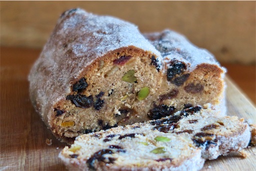 砂糖に頼らない甘さ。福津市「ベッカライ アロ」のシナモンロールフクリパ