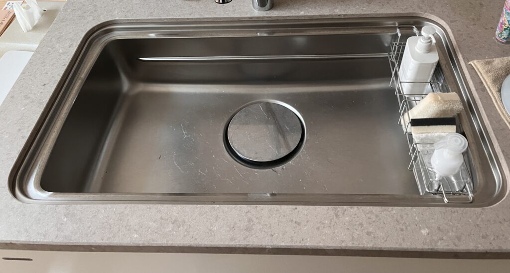 キッチン選びに必見！タカラスタンダード「オフェリア」の価格と収納力