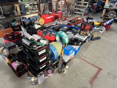 ハイエース車検で～す。昼間のパパ - 楽天ブログ