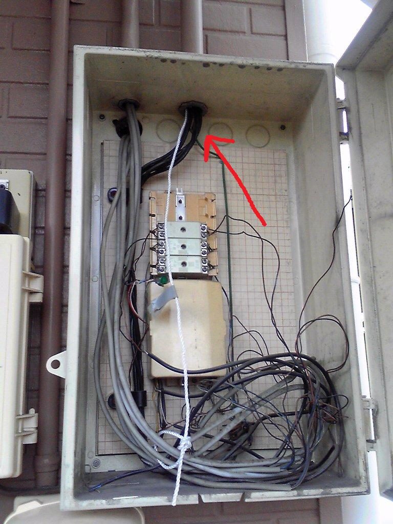 NTTフレッツ光回線・電話回線工事の時に解錠が必要なMDF室・IDF・EPS室の違いについてと回線種別ごとに解錠依頼する場所を小春六花さんが解説