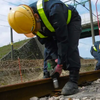 鉄道保線作業員 大募集 正社員ニンニン富士のその他の正社員の求人情報 中部軌道建設株式会社ジモティ
