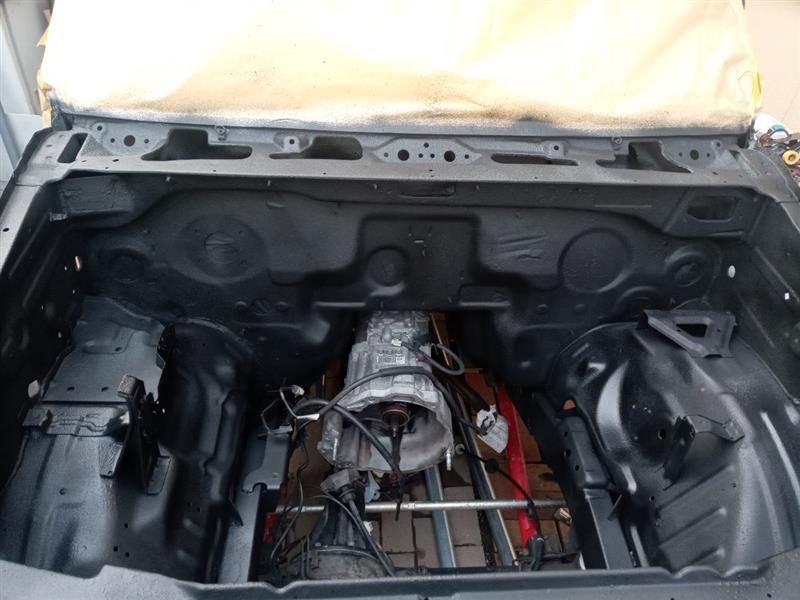 JB64ジムニーのグロメットからの配線引き込み方人生をモディファイ