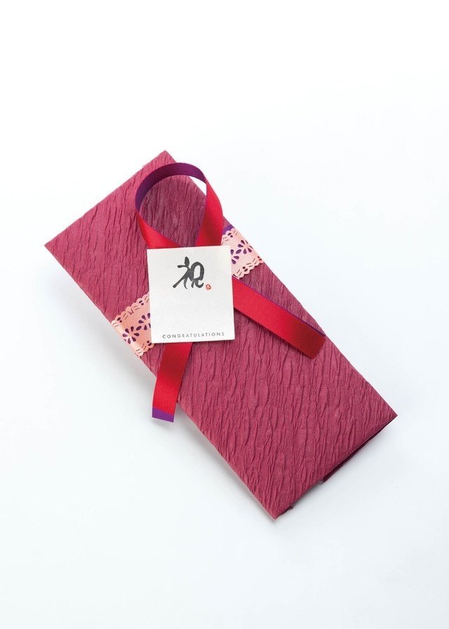 贈り物用の包装紙もございます 『VISA・JCBなどのギフトカード』『全国百貨店共通商品券』『図書カードNEXT』『QUOカード』いろいろ販売中！静岡市街中の金券ショップ・金券屋ハウマッチJR静岡駅そばの金券ショップ・金券屋ハウマッチ