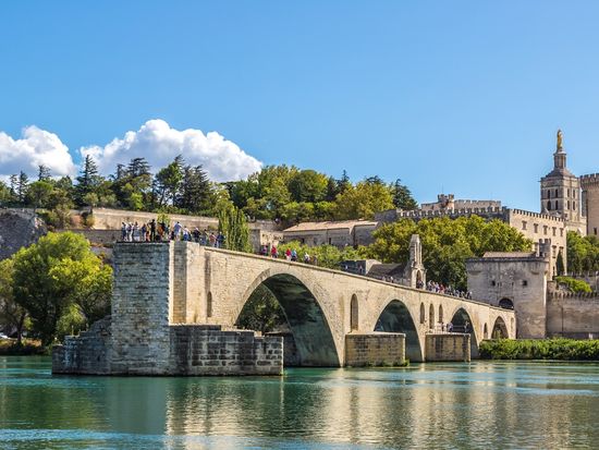 世界遺産 ポン・デュ・ガール Pont du Gard への行き方・観光ポイントを詳しく解説 フランス