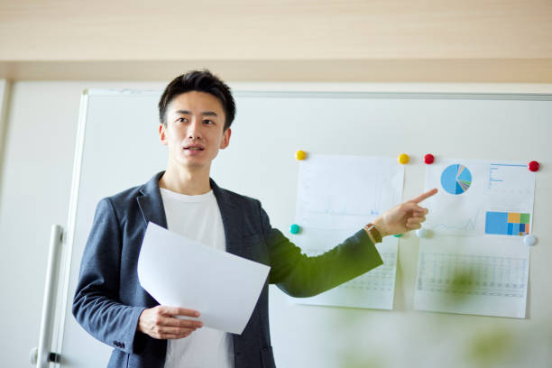 ビジネスシーン プレゼンテーション イラスト素材6538955- フォトライブラリ