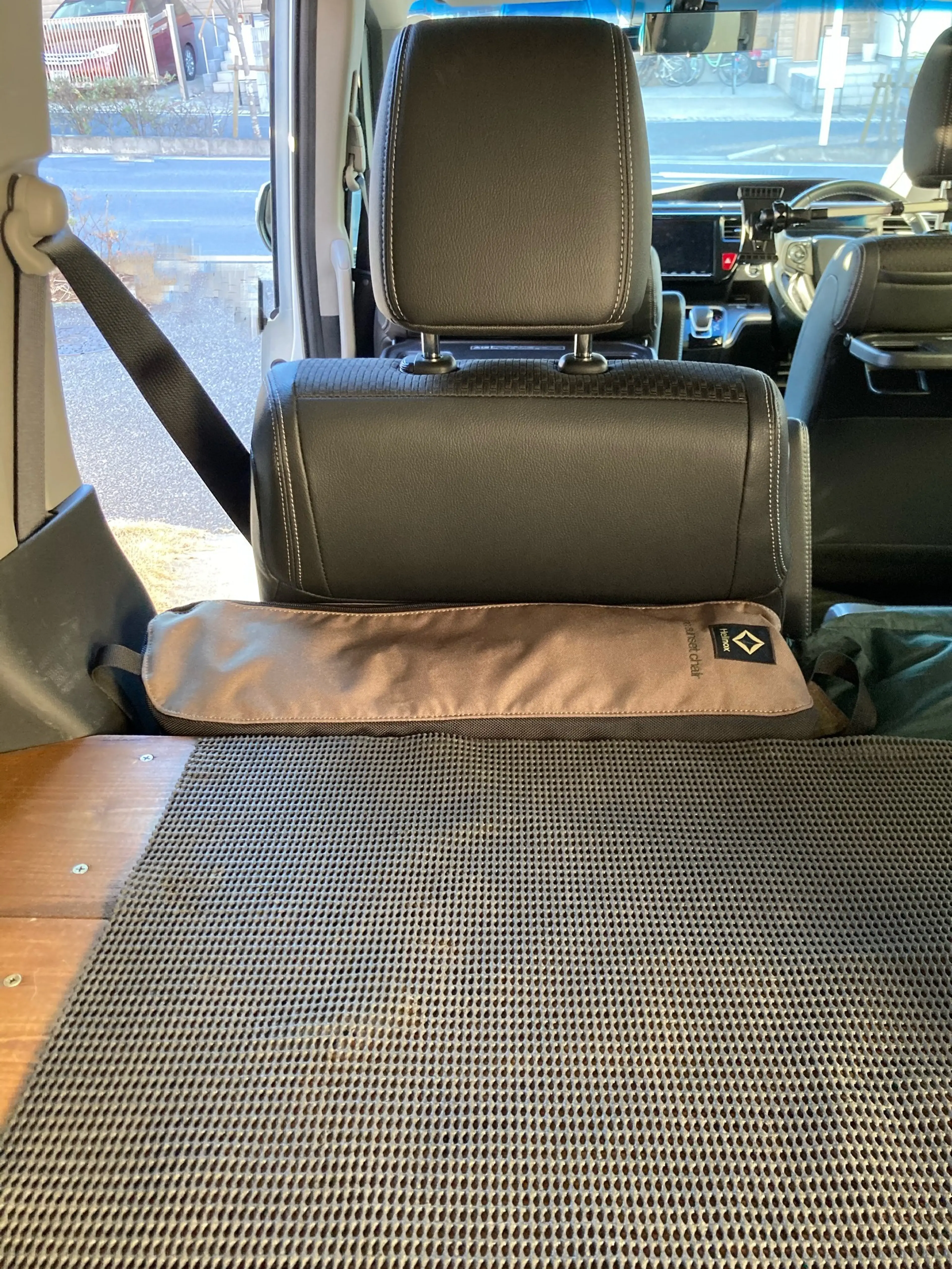 スリコ&セリアですっきり快適車収納⁡ ⁡ ⁡ ⁡⁡ ⁡ ⁡⁡ ⁡ ⁡ 毎日使うこと⁡車の悩みのひとつ⁡ ⁡トランクや後部座席の荷物の収納🚗⁡ ⁡⁡ ⁡ ⁡ ⁡それがセリアとスリコのアイテムを⁡ ⁡使うだけで何倍も快適に🥺💕⁡ ⁡ ⁡ ⁡⁡ ⁡⁡ ⁡どれもホントに愛用してるアイテムだから⁡⁡ぜひ