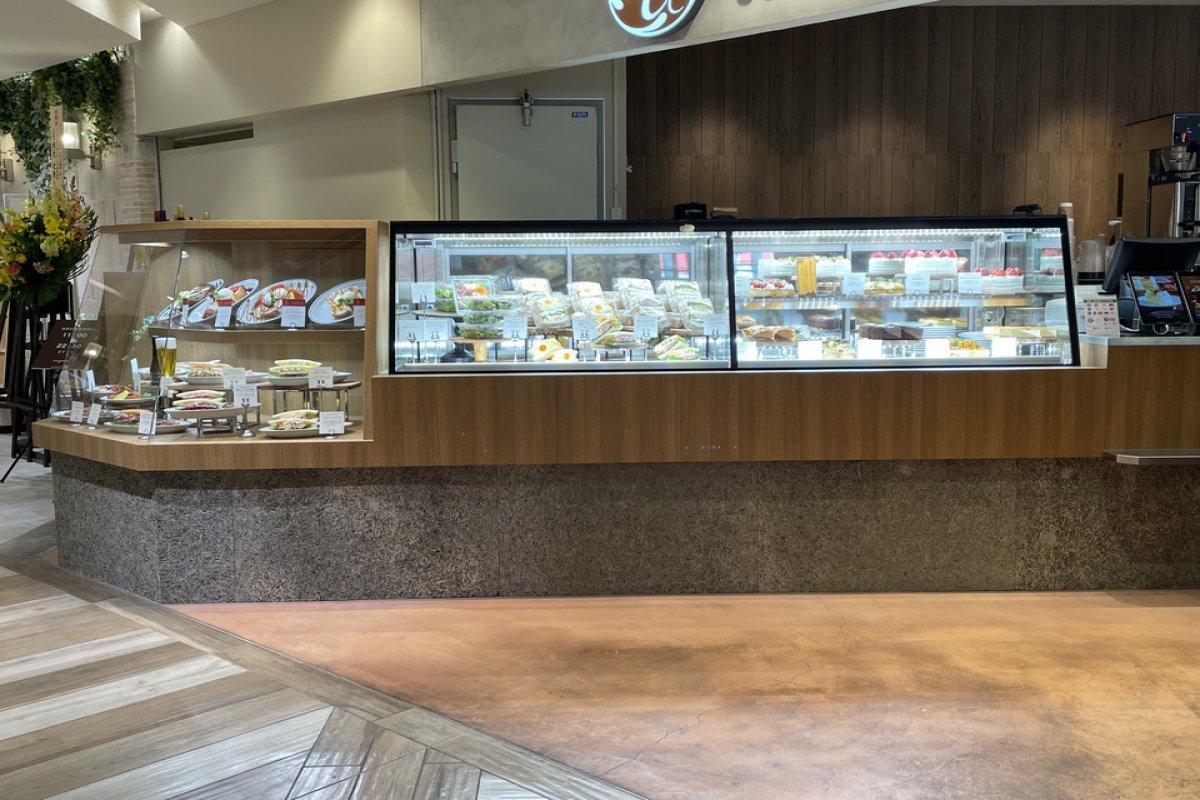 六本木ヒルズ イー・エー・グラン - 六本木ガイド RoppongiGuide