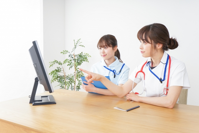 医療クラーク 医師事務作業補助者 とは？ 詳しい仕事内容や外来・病棟の違いなども解説なるほど！ジョブメドレ