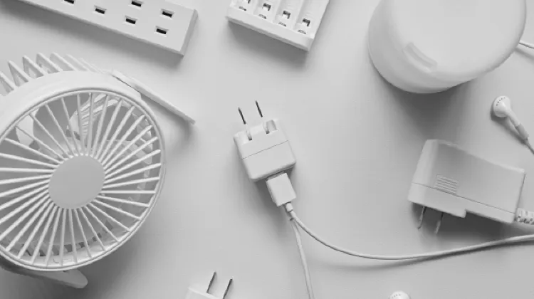 カナダのコンセント・電圧・プラグ・変圧器事情カナダAll About